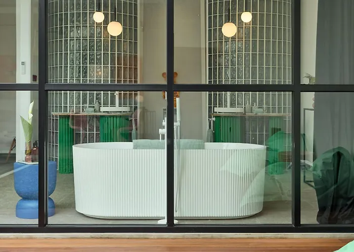 Eden Hotel 5*