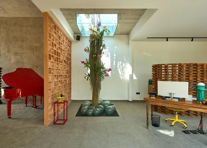 Hotel Eden